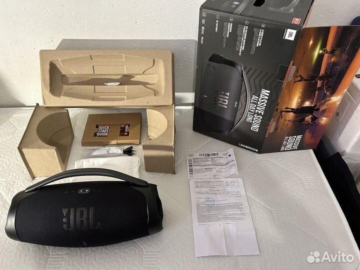 Колонка jbl boombox 3