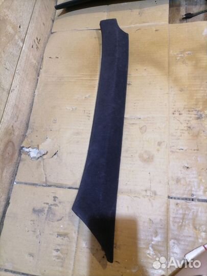 Обшивка стойки Mercedes-Benz C-класс