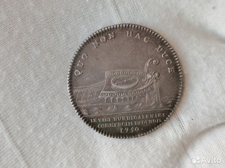 Жетон торговой палаты 1750 год Бордо серебро unc