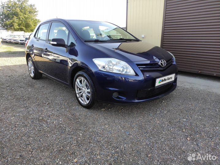 Toyota Auris 1.6 МТ, 2010, 160 000 км
