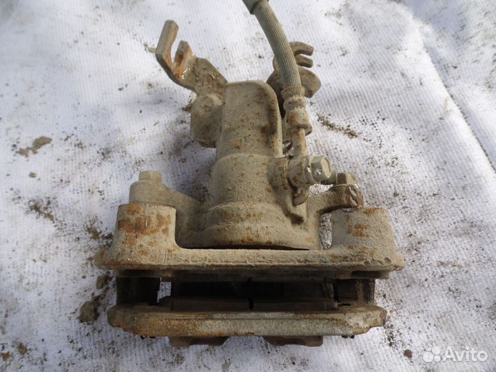 Суппорт тормозной задний правый Mazda Mazda 6 (GH)