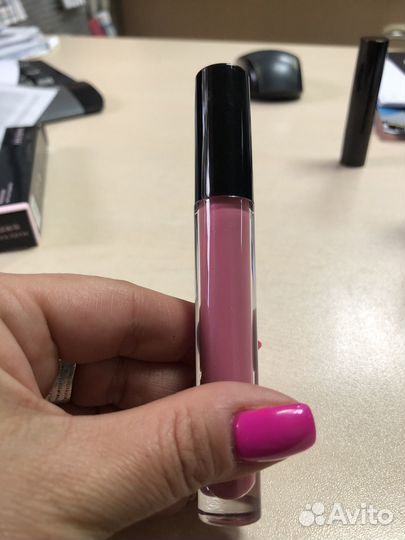 Блеск для губ Mary Kay глянцевый