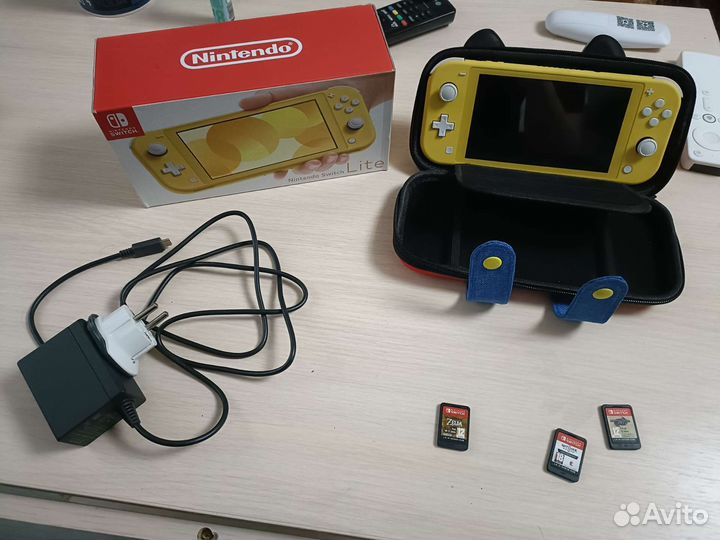 Nintendo switch lite комплект игры+консоль+чехол