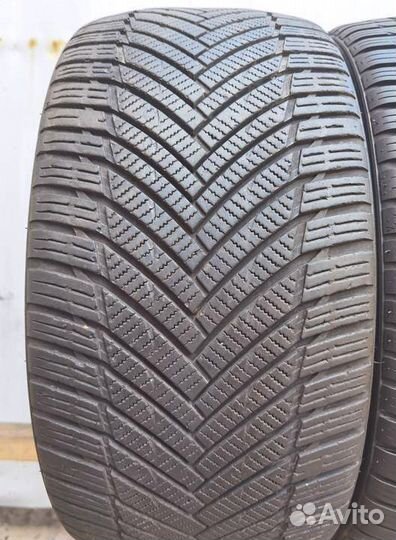 Minerva Winter Stud 235/35 R19 91Y