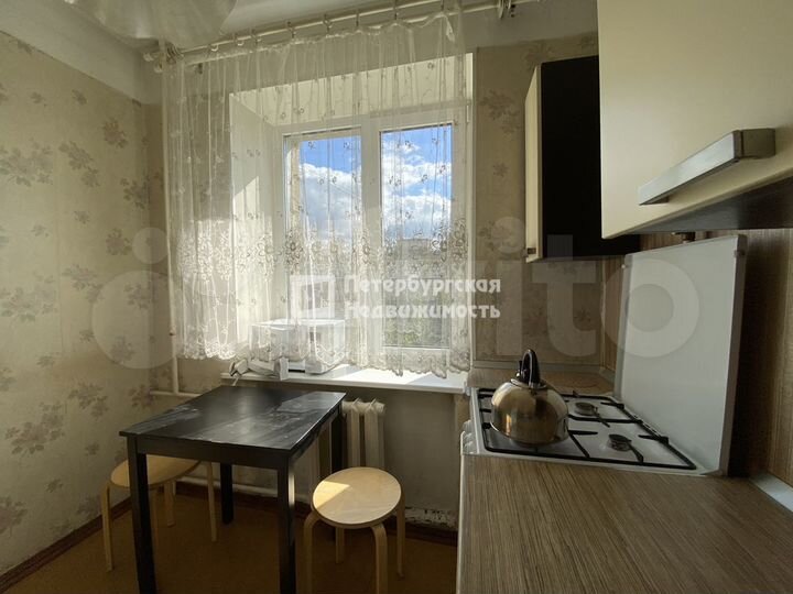 2-к. квартира, 43 м², 7/7 эт.