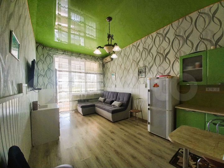 Квартира-студия, 37 м², 1/6 эт.