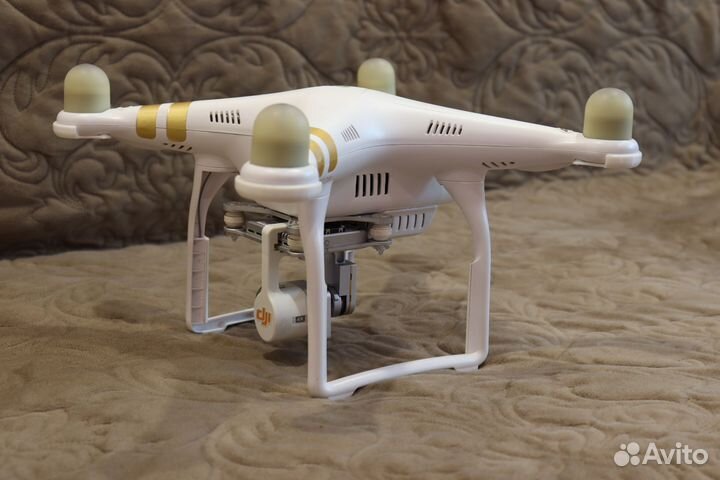 Квадрокоптер DJI Phantom 3 professional