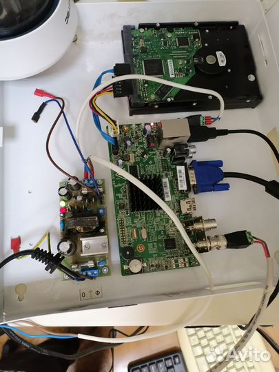 Гибридный видеорегистратор бу