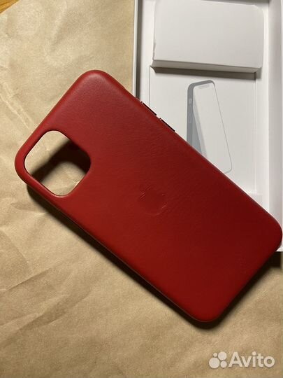 Чехол iPhone 11 Pro Leather Case mwyf2zm/A Red 12