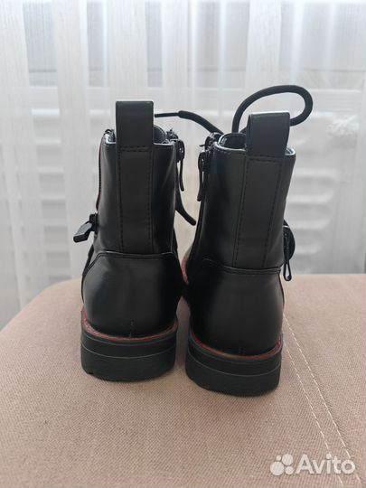 Ботинки демисезонные для девочки 32