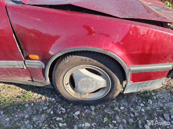 Saab 9000 крылья