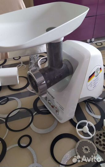 Кухонный комбайн Zelmer почти работает