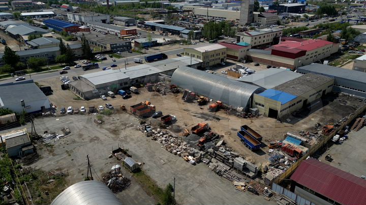 Земля 66 соток в городе первая линия