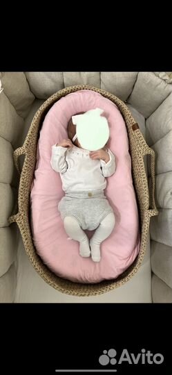 Вязанная люлька ручной работы для переноски