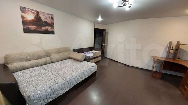 2-к. квартира, 67 м², 1/9 эт.