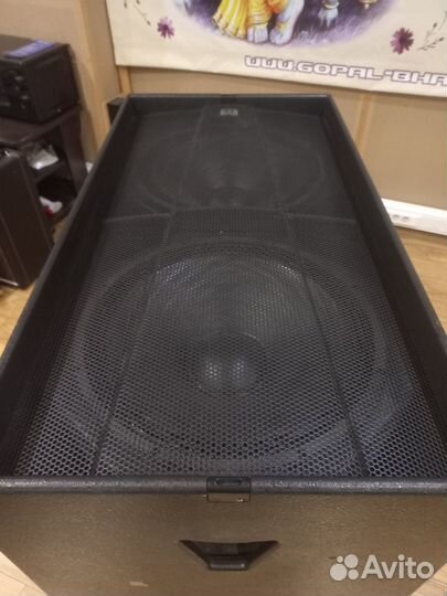 Martin Audio S218+