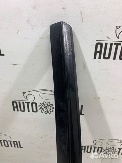 Молдинг стекла задний левый Ford Fusion fxja 2008