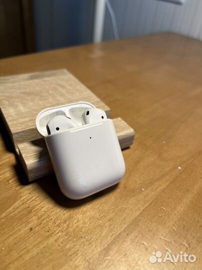 Airpods 2