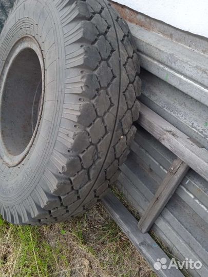 Продам колесо на маз