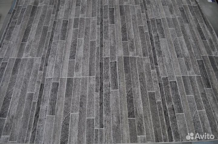 Ковер размером : 2.50х3.50 (№ 36120) новый