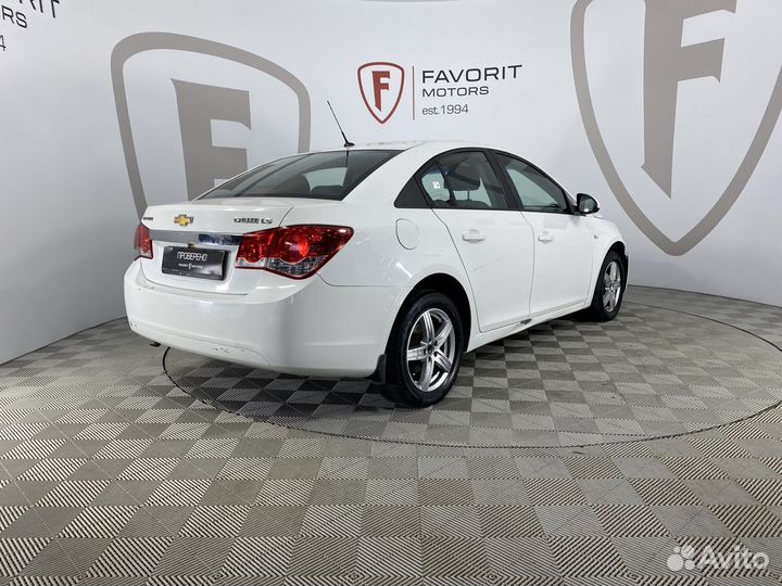 Chevrolet Cruze 1.6 МТ, 2012, 212 000 км