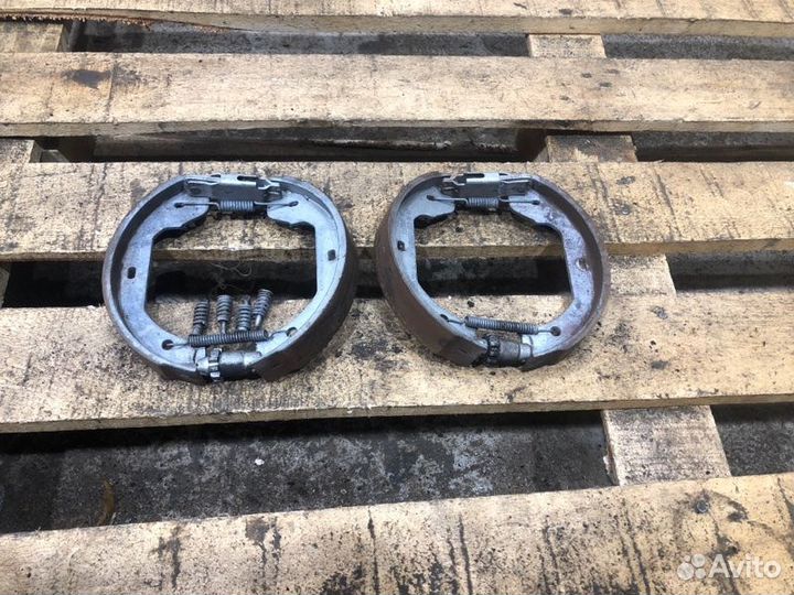 Колодки тормозные задние Bmw X5 E70 N52B30 2007