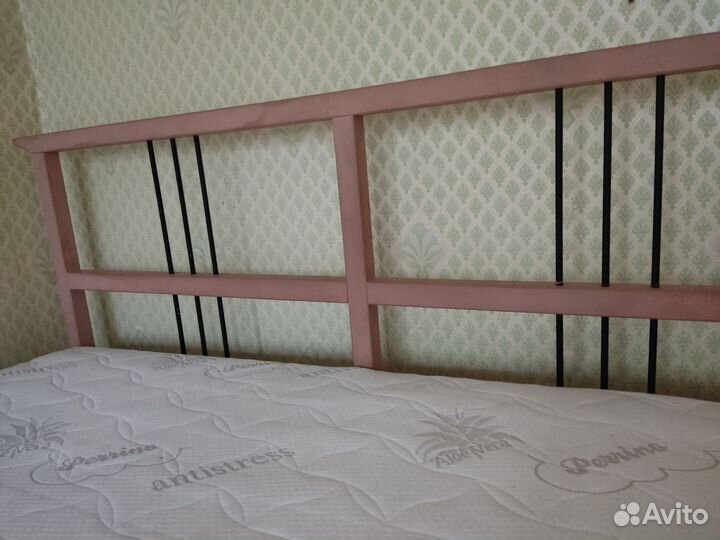 Кровать IKEA двуспальная