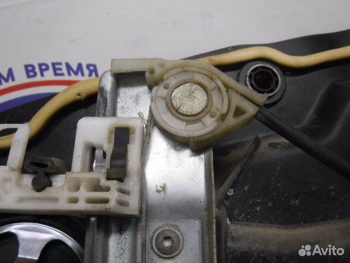 Стеклоподъемник левый Ford Fiesta fyja 2007