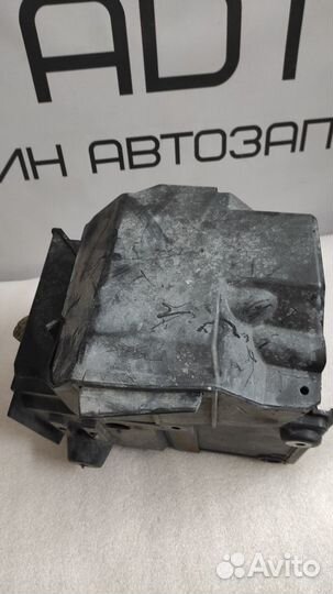 Корпус акб Ford Focus 2 / Volvo C30 S40 V50