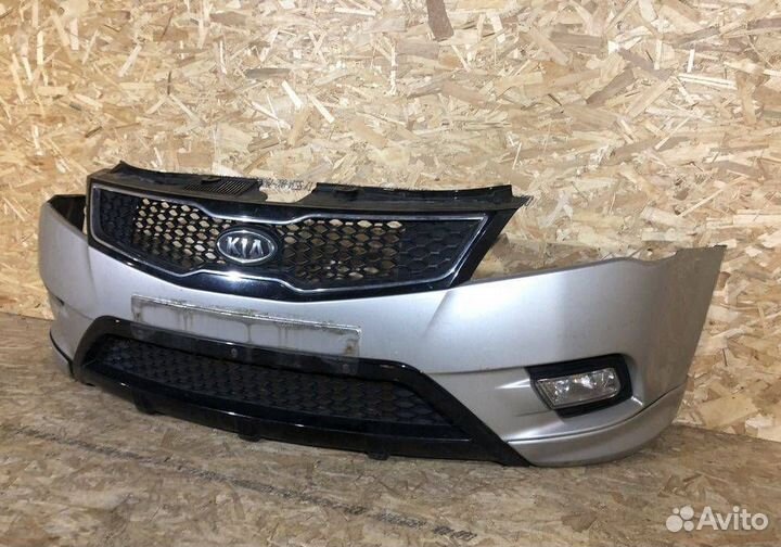 Бампер передний Kia Ceed 1 2010-2012 рестайлинг