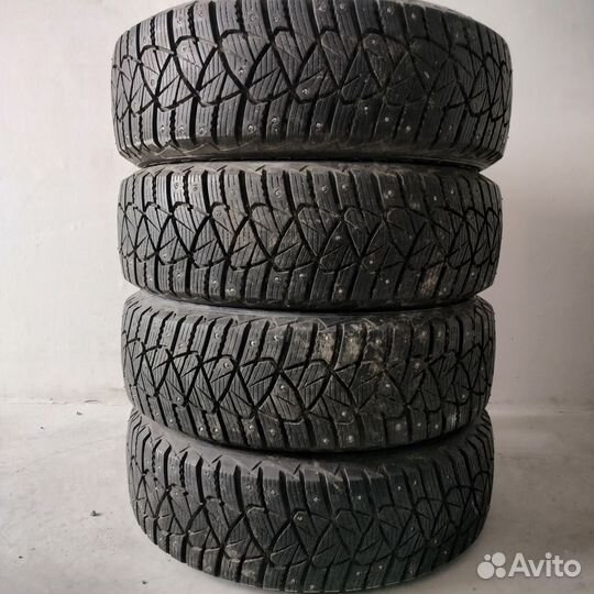 Goodyear Ultragrip 600 185/65 R15 88T