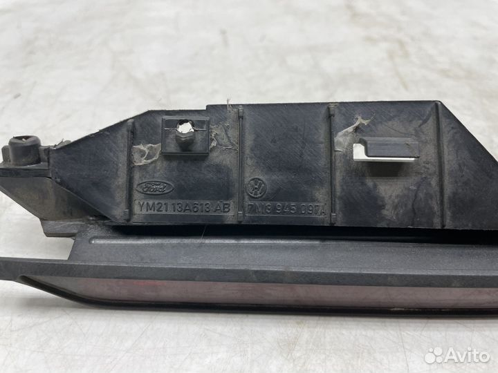 Фонарь задний/ Стоп-сигнал Volkswagen Sharan 2002