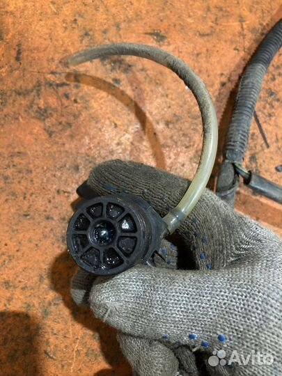 Насос омывателя Mitsubishi pajero/montero