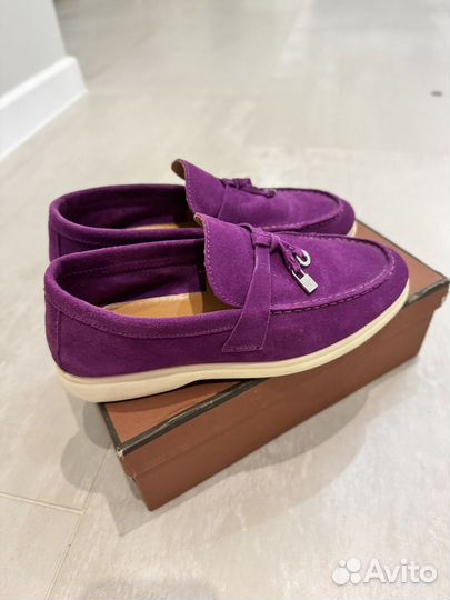 Лоферы женские