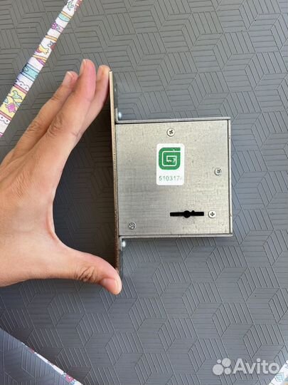 Замок дверной бу