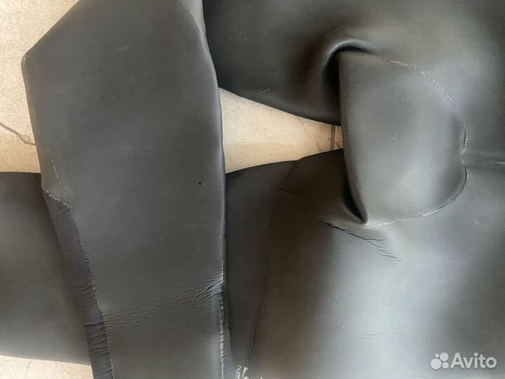 Гидрокостюм