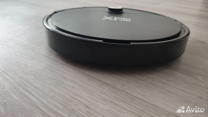 Робот пылесос