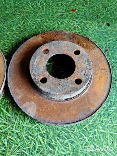 Диски тормозные передние для Ауди 80 Б3 1.8л 1990г