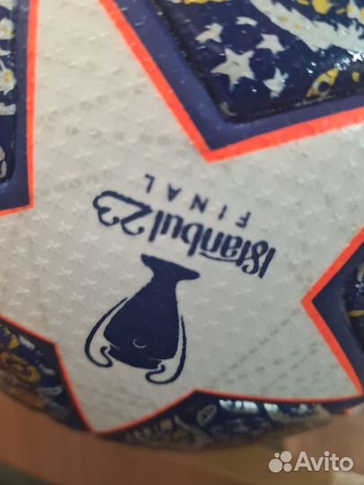 Футбольный мяч adidas лига чемпионов 2023 Istanbul