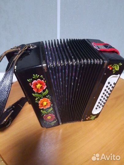 Гармонь тульская