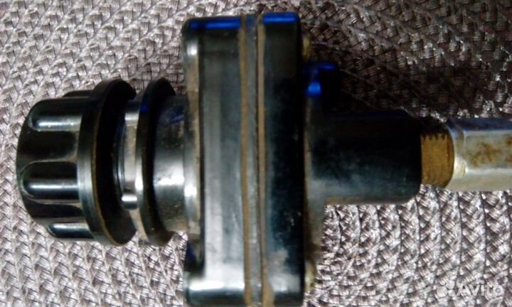 Распределитель двухпозиционный здв5М. СССР