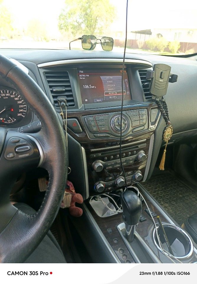 Nissan Pathfinder: фото владельца