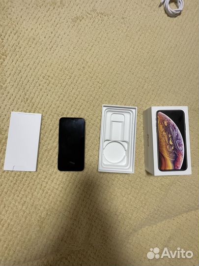 iPhone Xs, 64 ГБ