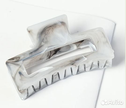 Заколка для волос помощники