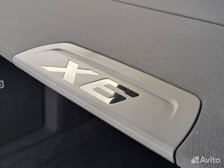 BMW X6 3.0 AT, 2023, 7 800 км