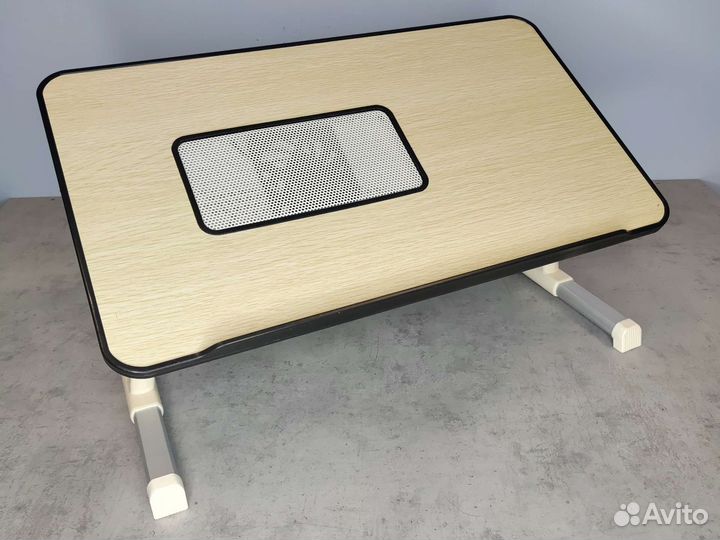 Столик для ноутбука с охлаждением
