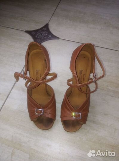 Бальные туфли Ла кожа новые