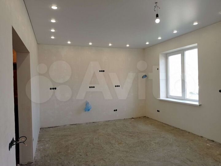 Дом 118 м² на участке 4 сот.