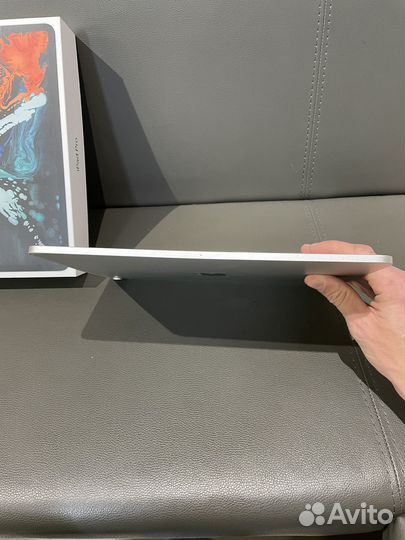 Apple iPad pro 12.9 3е поколение