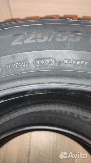 Kumho WinterCraft Ice Wi32 225/55 R18 102T